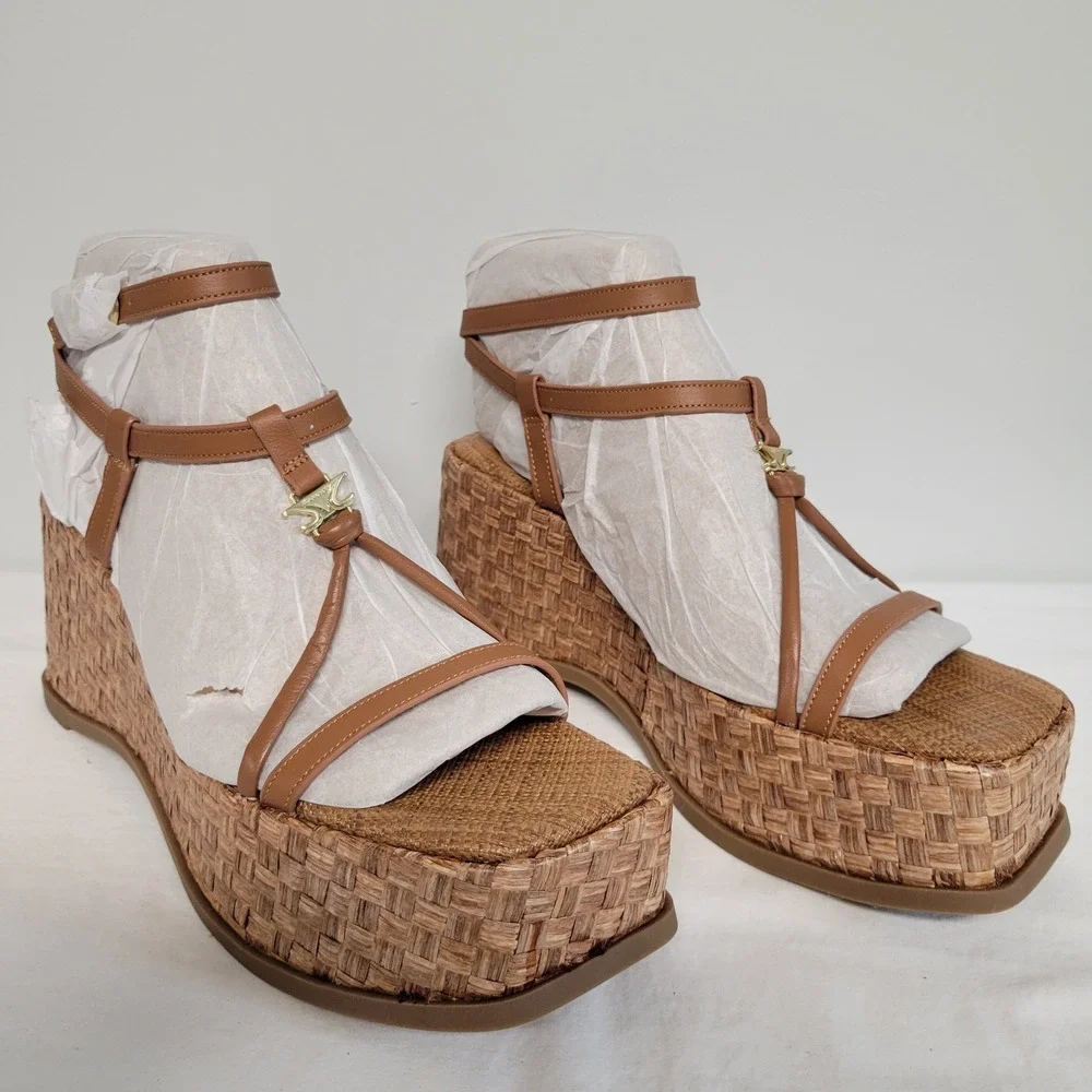 Circus by Sam Edelman new box